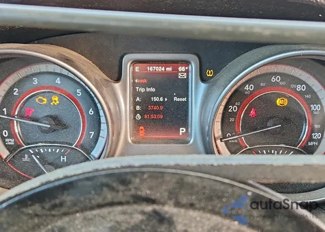 2019 Dodge Journey Crossroad z USA, uszkodzony, nr VIN 3C4PDCGG5KT838439